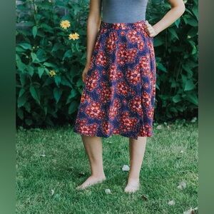 Vintage Monetta of Sweden red/blue/white floral skirt, size XS/S